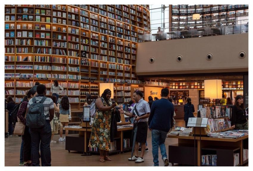 Bookstore Seoul Books Buyers