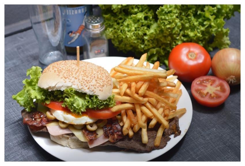 Burger Chips Potato Chips Tomato