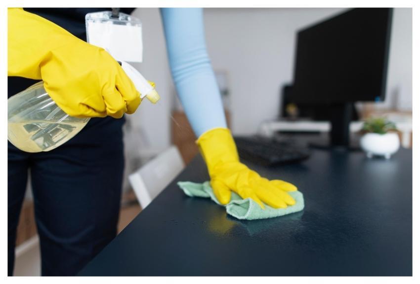 Cleaning Office Desk Wiping