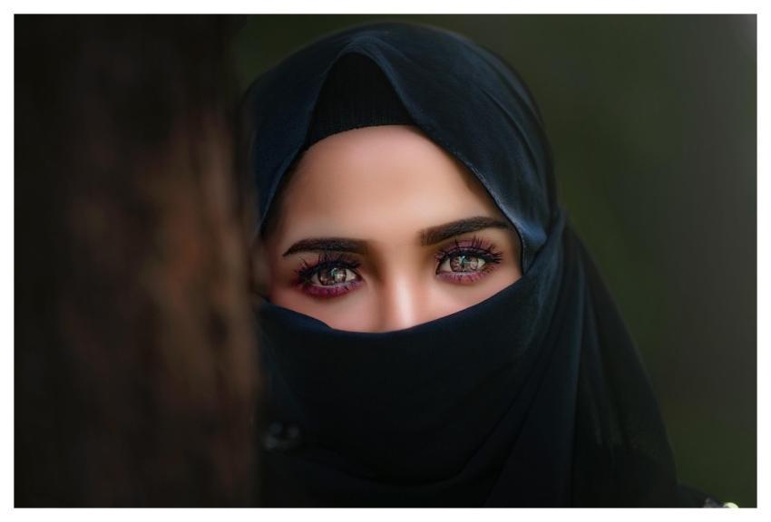 Hijab Headscarf Portrait Veil