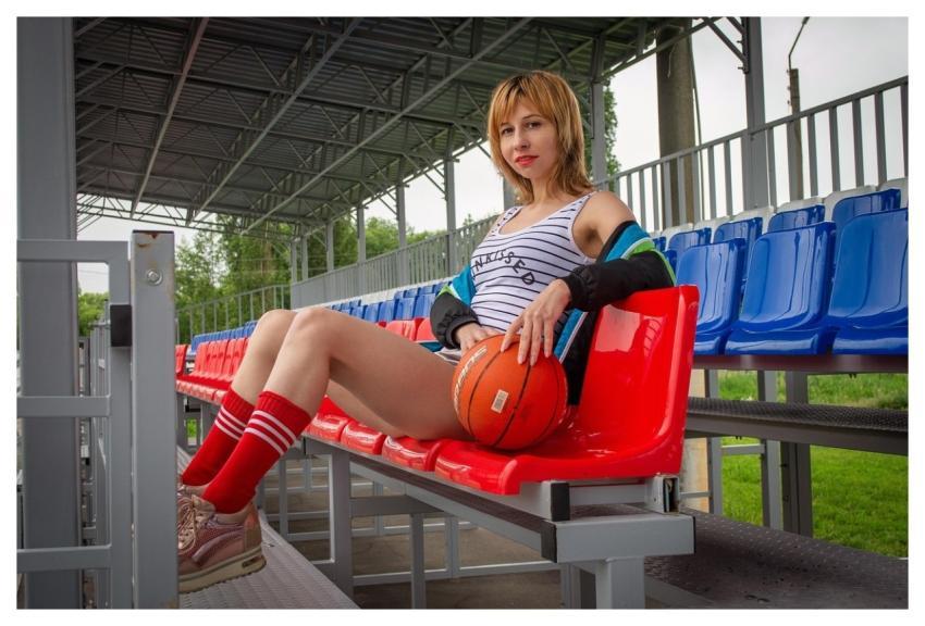 Basketball Ball Woman Games