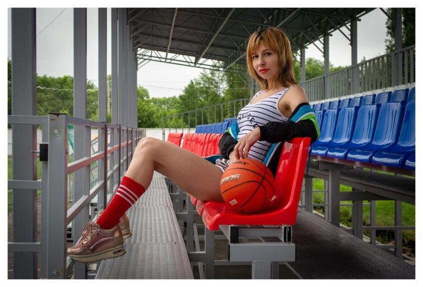 Basketball Ball Woman Games