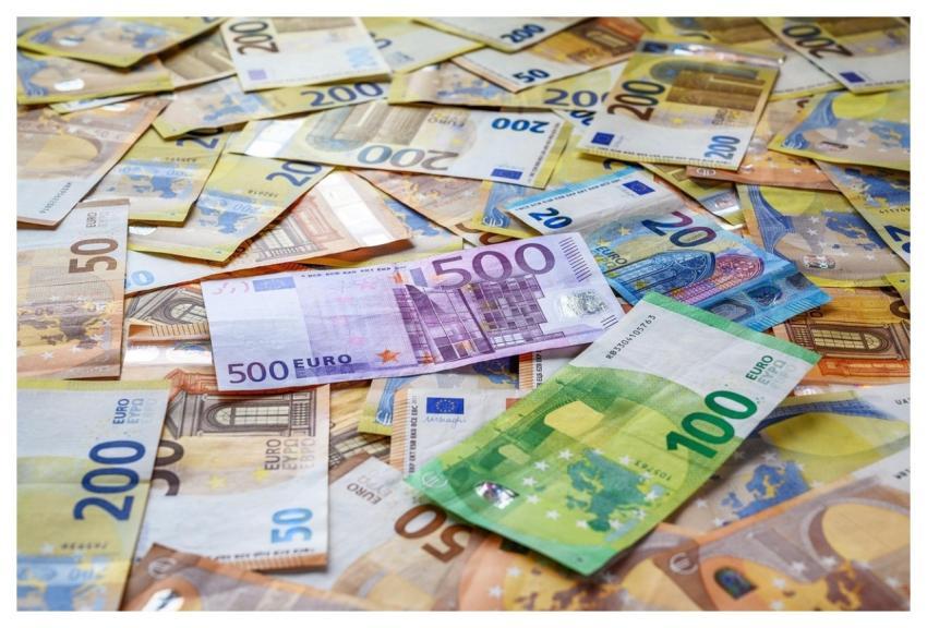 Banknotes Currency Corruption Inflation