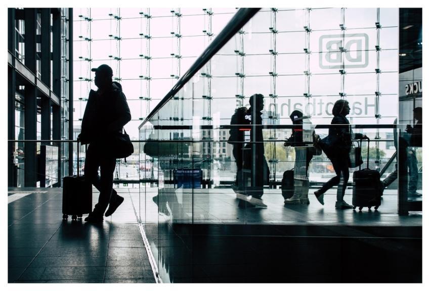 Station People To Travel Transport