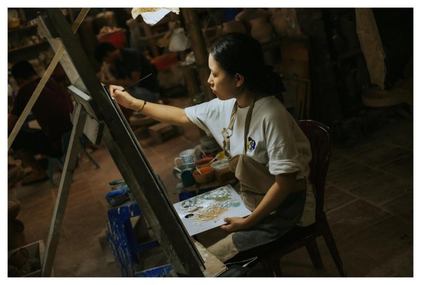 Ceramics Painter Terracotta Ceramic Painting