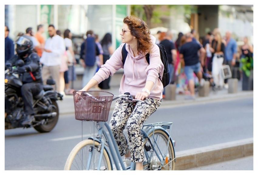 Bicyclist Woman Young Running