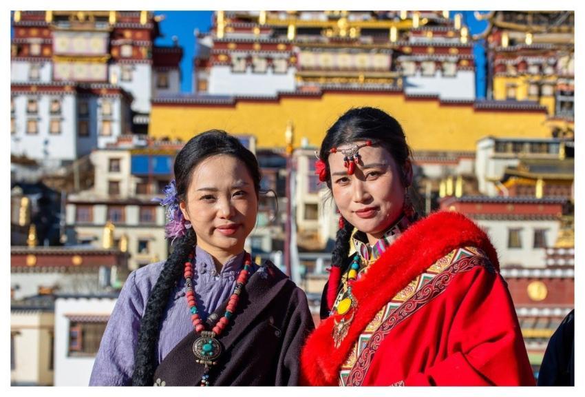 Friends Portrait Traditional Female