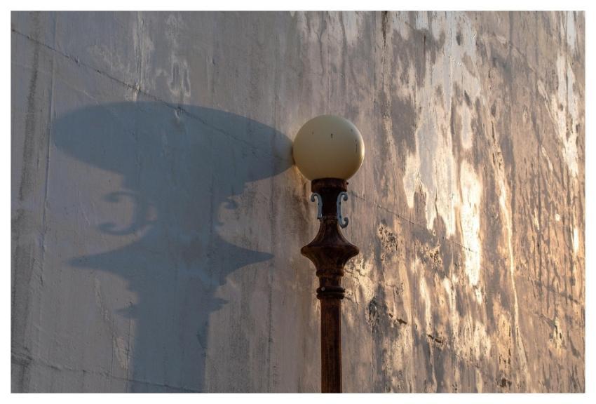 Lantern Wall Light Morning Sun