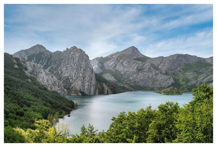 Lake Mountains Nature Sky