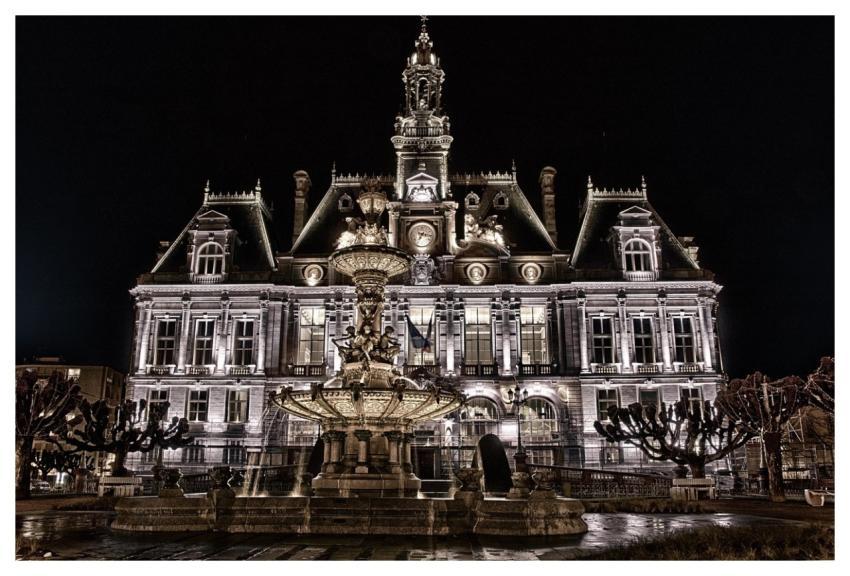 Fountain Building Illuminations Architecture