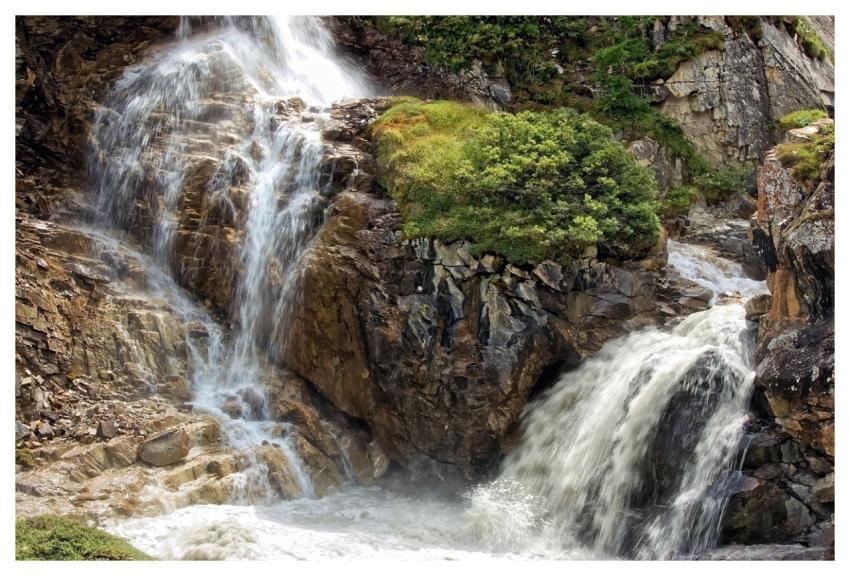 Rocks Waterfall River Torrent