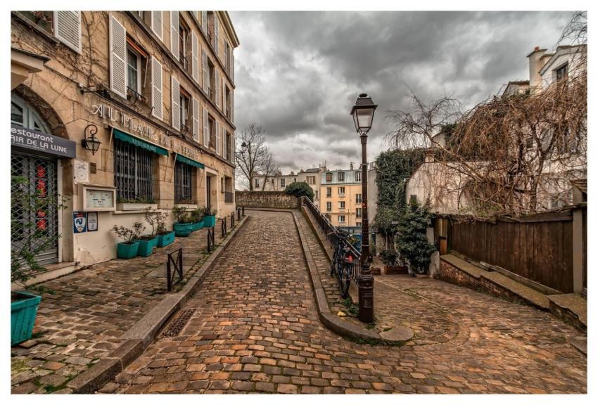 Paris Montmartre Path Pavement