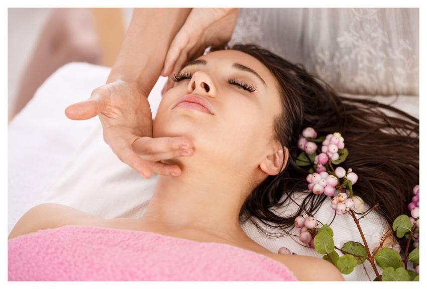 Woman Massage Wellness Spa