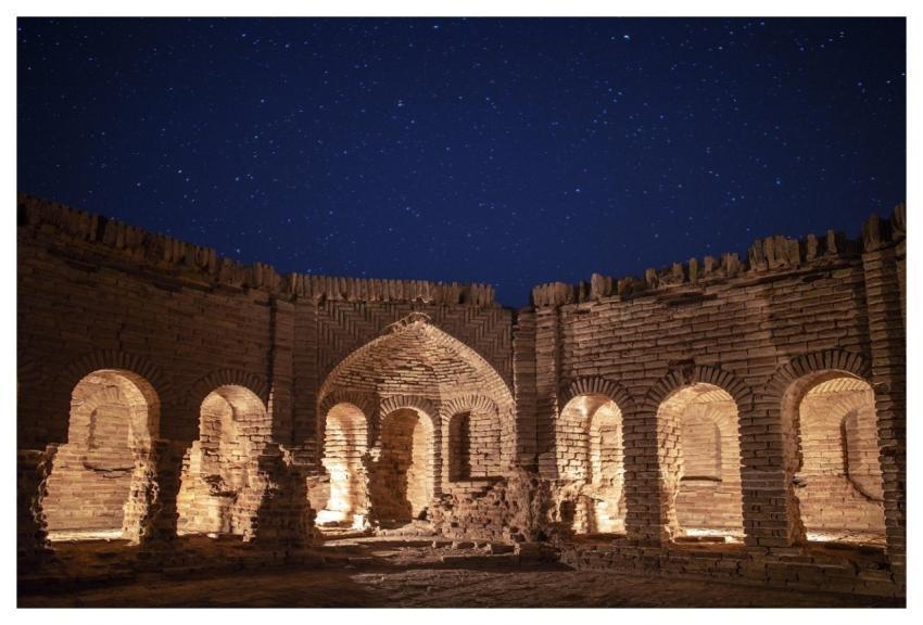 Caravansary Monument Building Persian Architecture