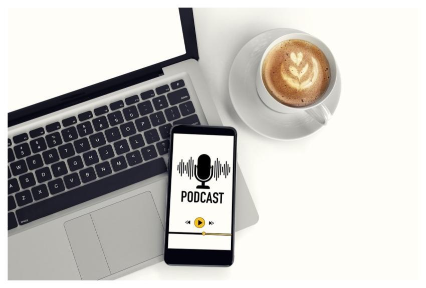 Podcast Microphone Laptop Listening