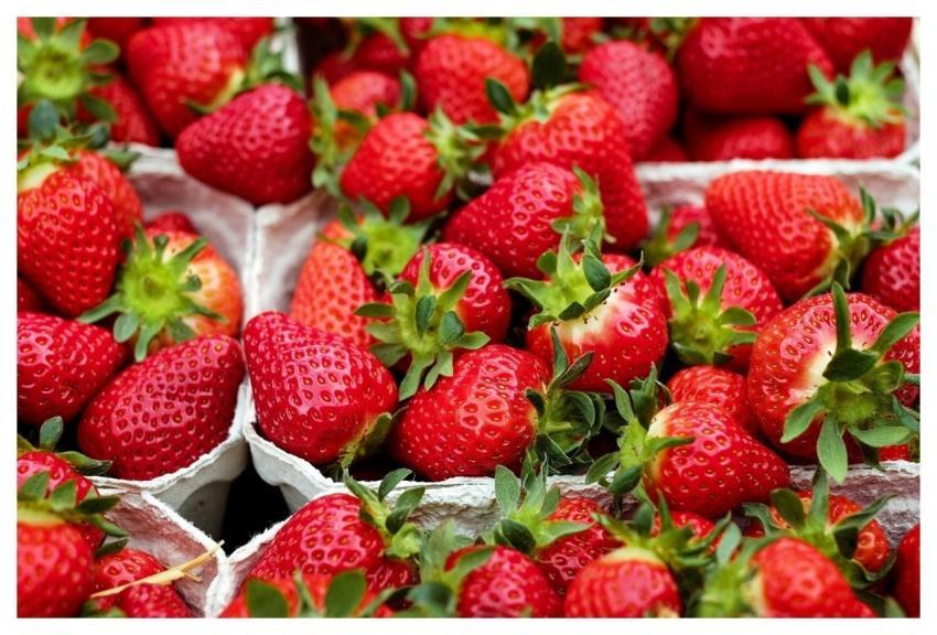 Strawberries Fruit Red Ripe