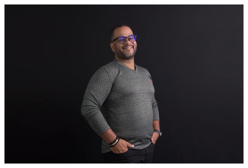 Man Model Smile Smiling