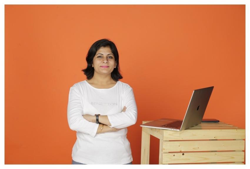 Woman Business Laptop Office