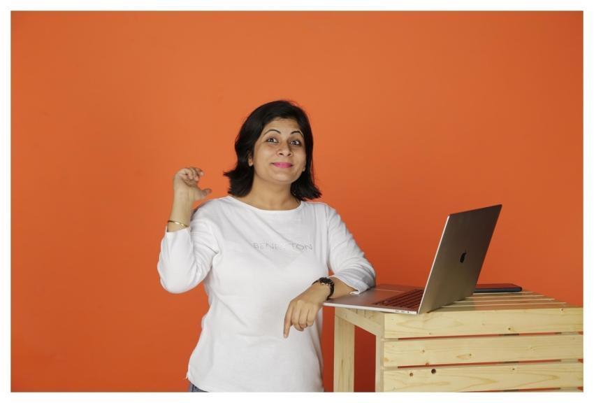 Woman Business Laptop Office
