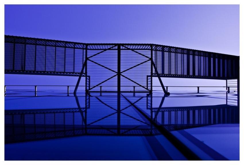 Fence Border Closed Structure