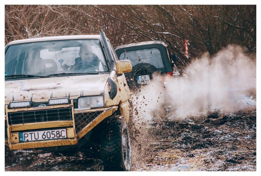 The Vehicle Suv Mud Help