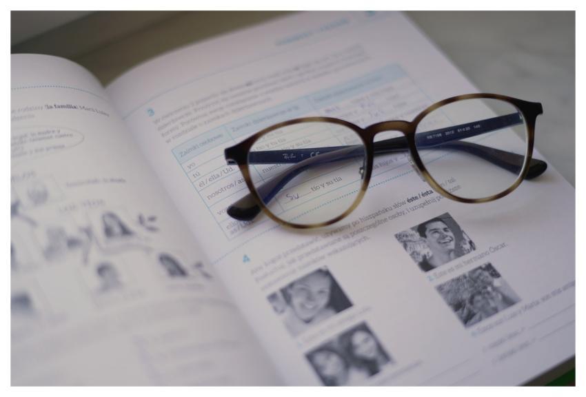 Spanish Glasses Book Education