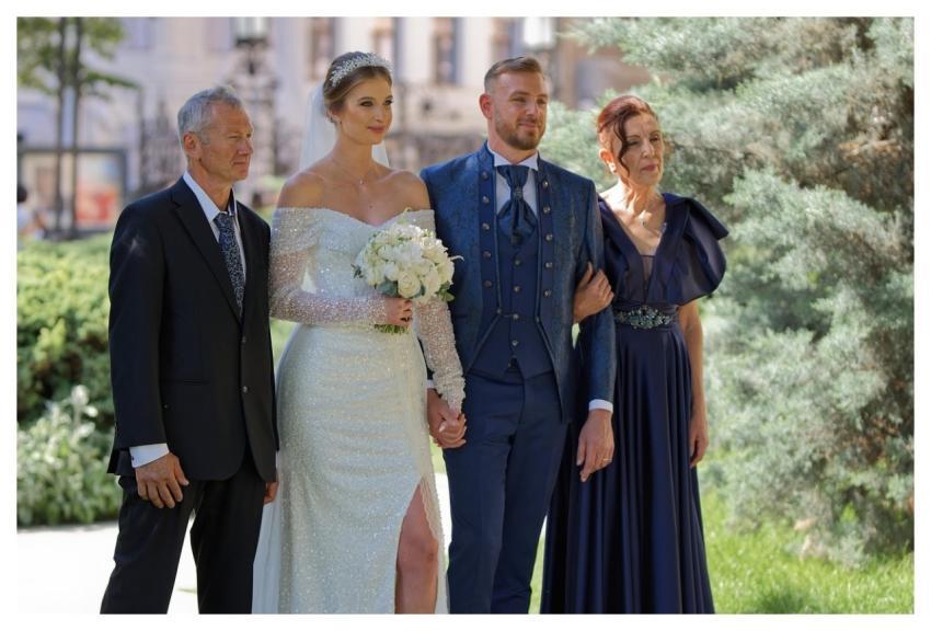 People Flower Wallpaper Events Beautiful Flowers