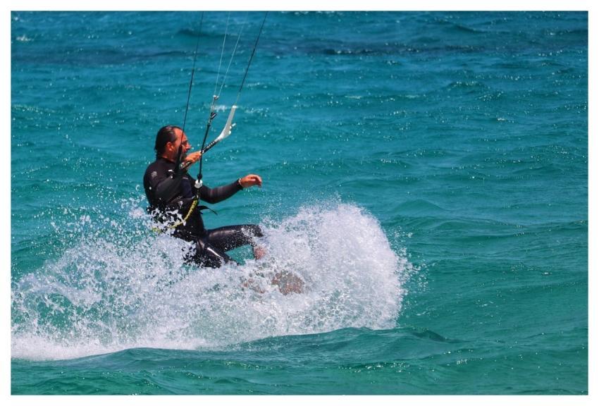 Kite Surfing Kitesurfer Man Sea