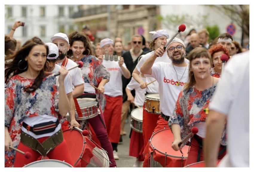 People Group Drums Parade