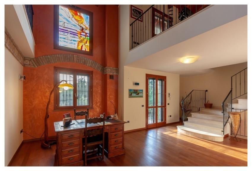 Home House Space Color