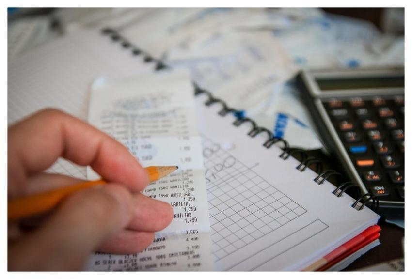 Money Bills Calculator To Save