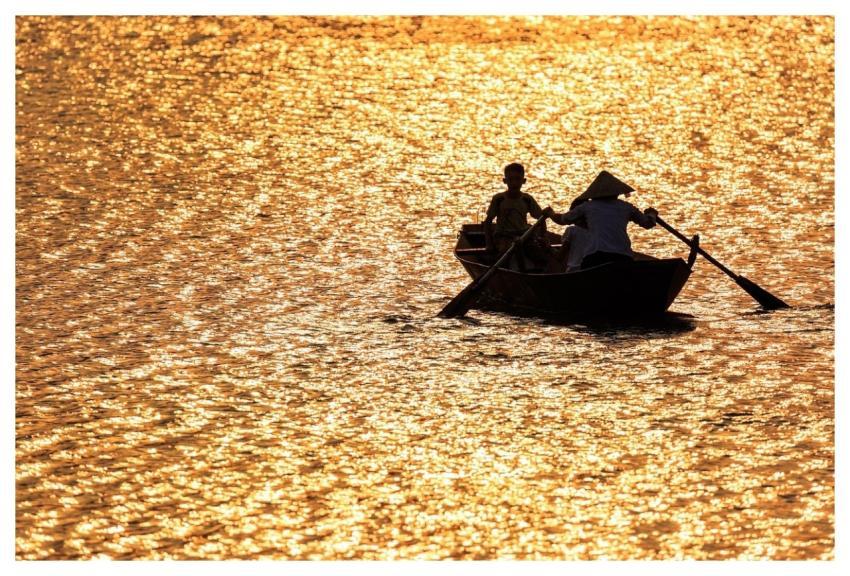 People Water Boat Vietnam