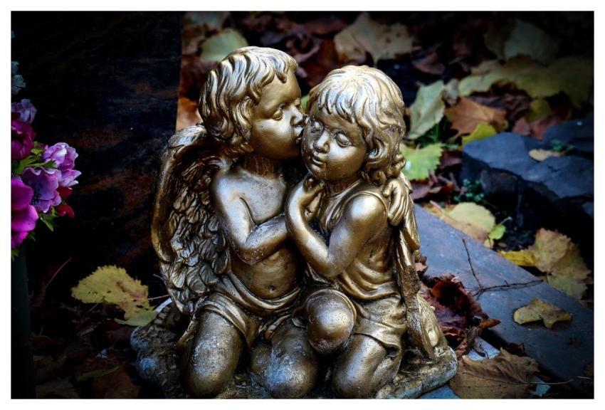 Angel Sculpture Dig Characters