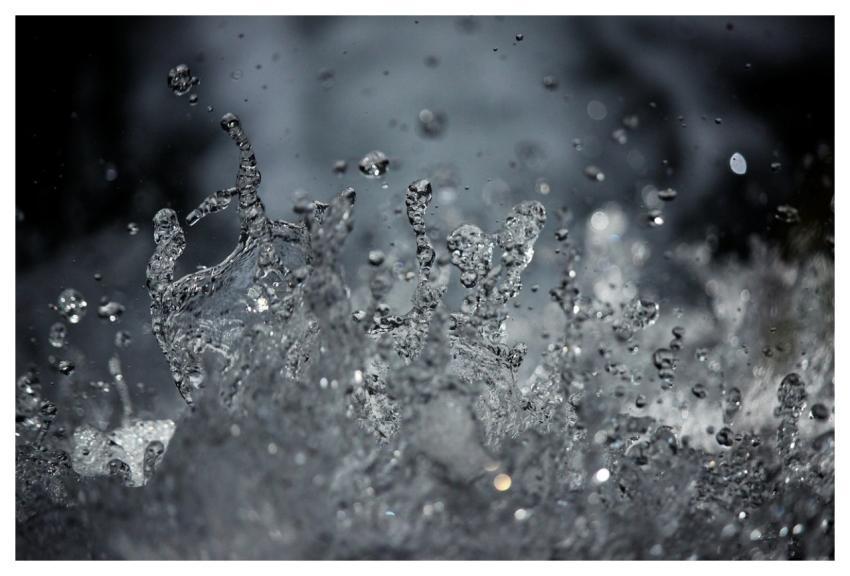 Water Nature Splash Liquid