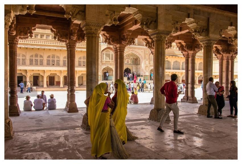 Temple Women Pillar India