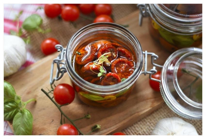 Tomatoes Oil Herbs Cook