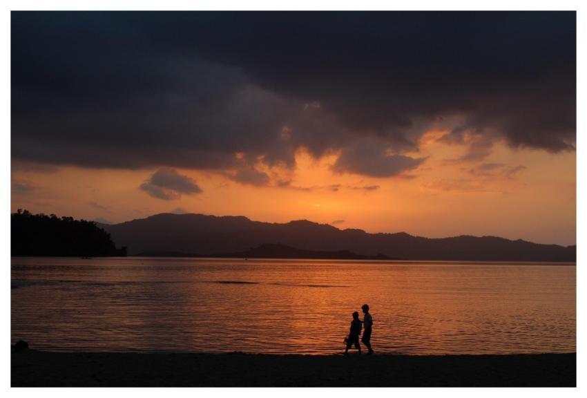 Sunset Beach Philippines Evening