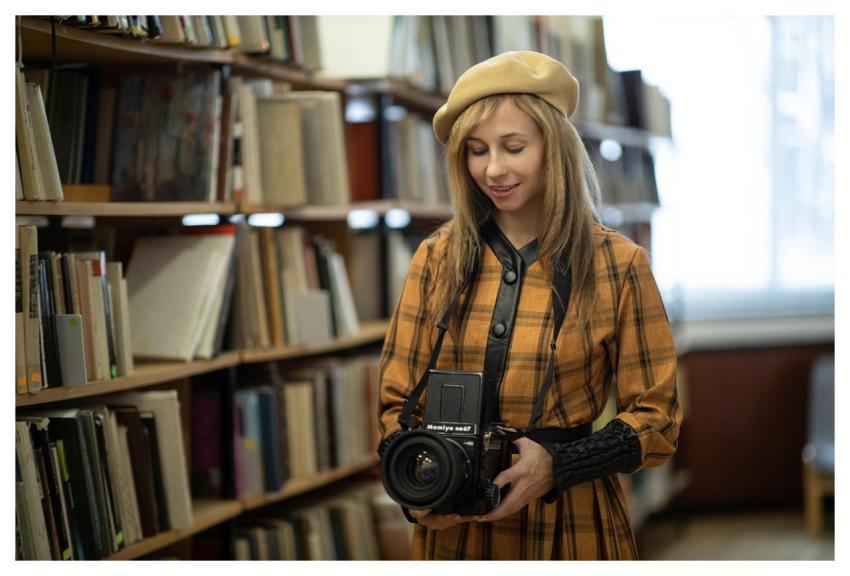 Woman Photographer Library Retro