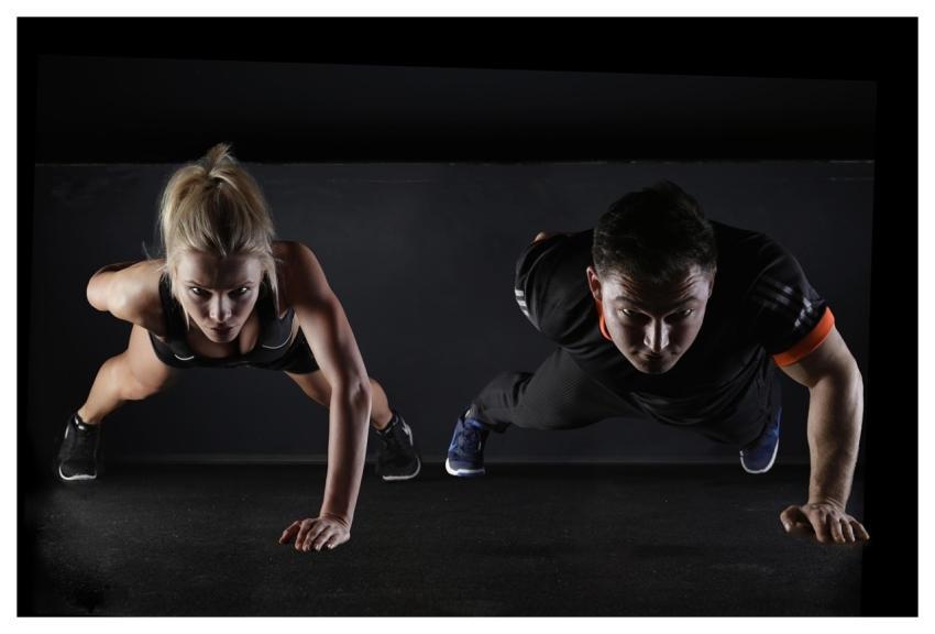 Man Woman Push-Ups Wellness