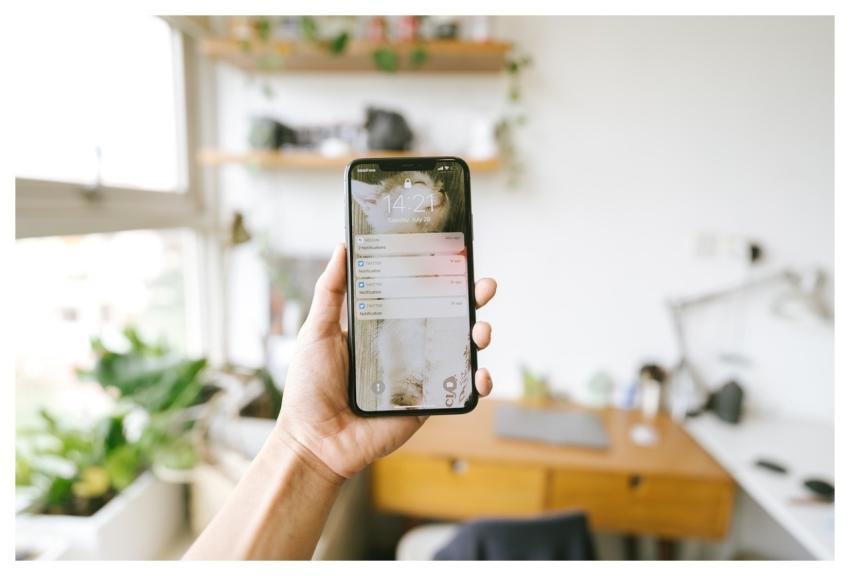 Iphone Hand Phone Mobile Phone