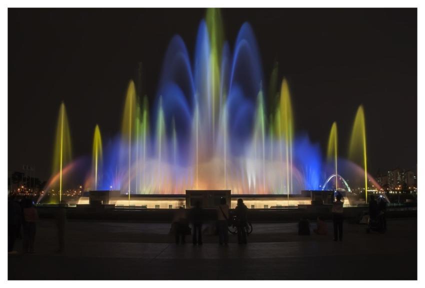Lake Park Fountain Night View Night