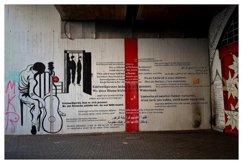 Graffiti Street Art Memorial Resistance