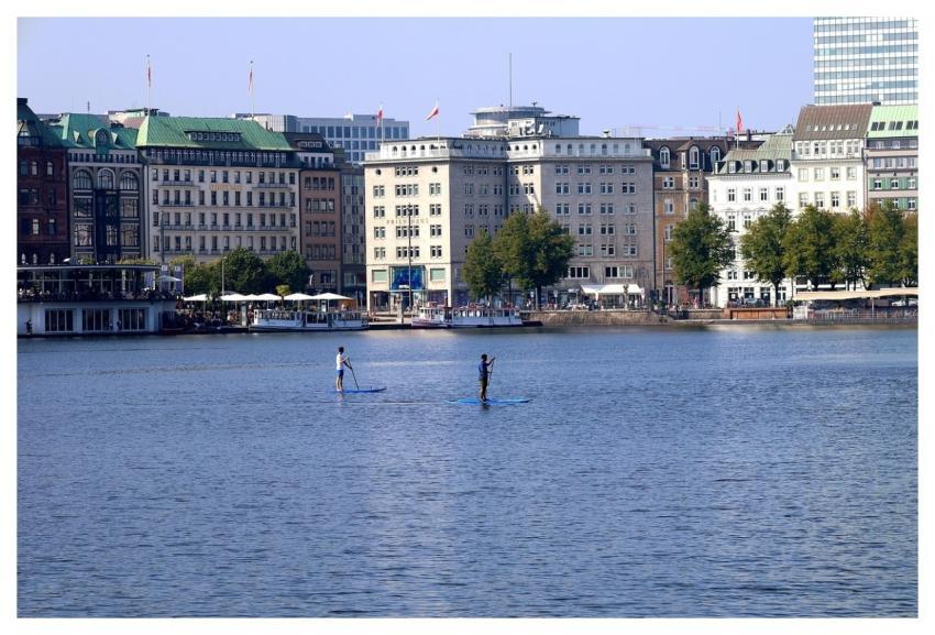 Hamburg Alster Germany Jungfernstieg