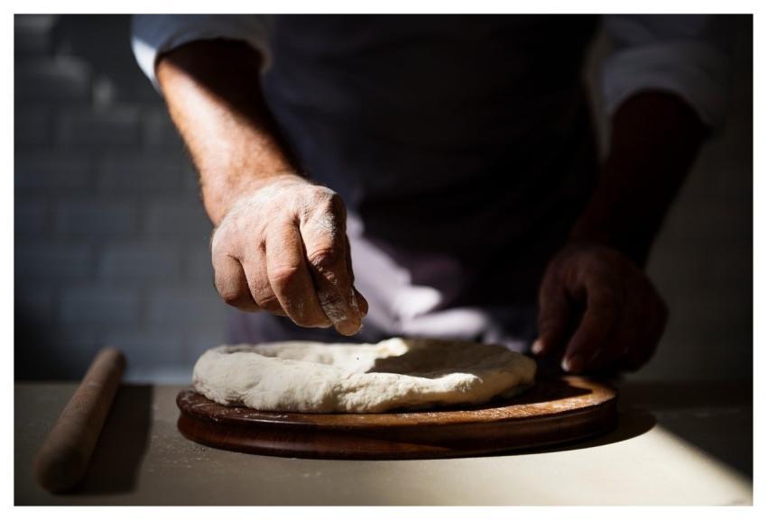 Hand Dough Nature Kitchen