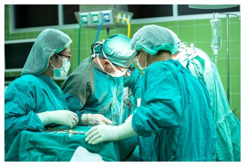 Surgery Hospital Doctor Care