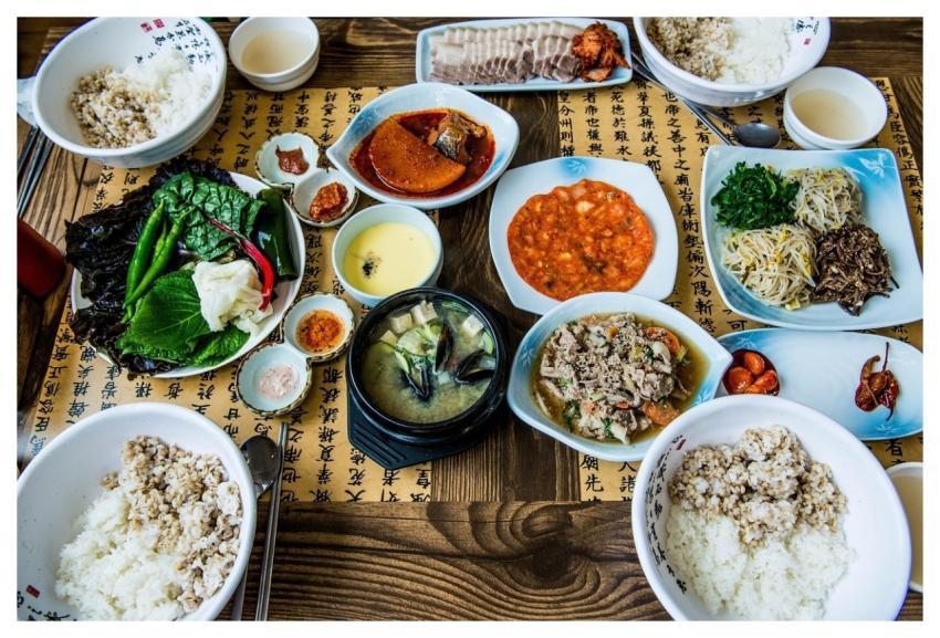 Alum Dining Food Korean