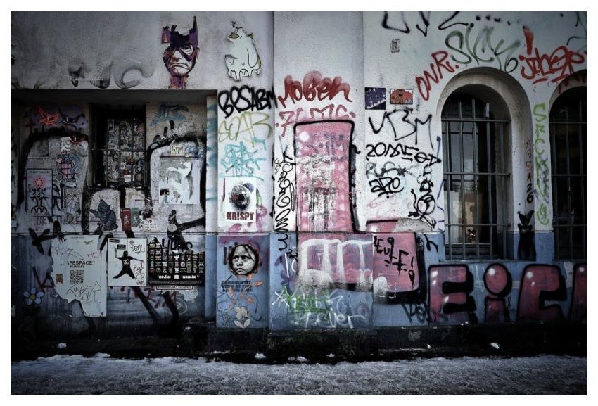 Graffiti Housewall Spray Street Art