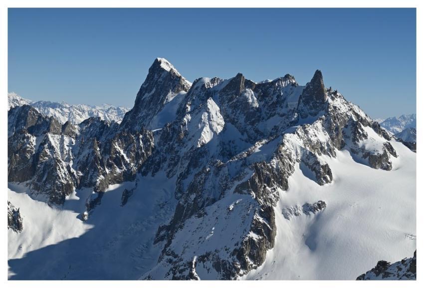 Snow Capped Mountains Snow Winter Haute-Savoie