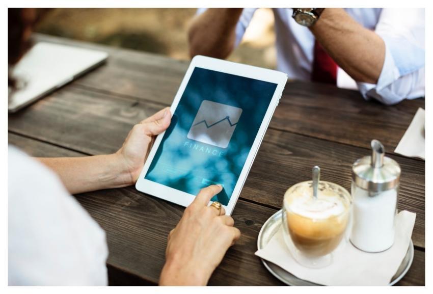 Tablet Ipad Touchscreen Gadget