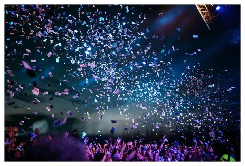 Confetti Concert People Crowd